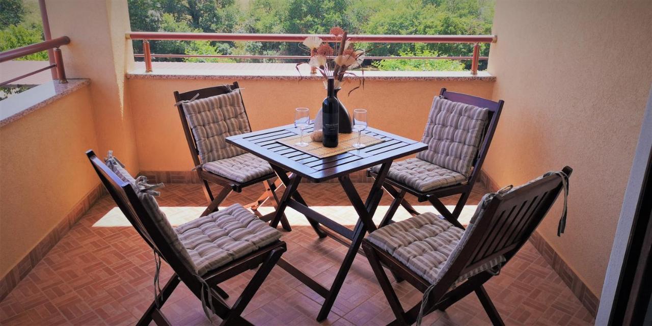 Apartments Fantazija Ровинь Экстерьер фото
